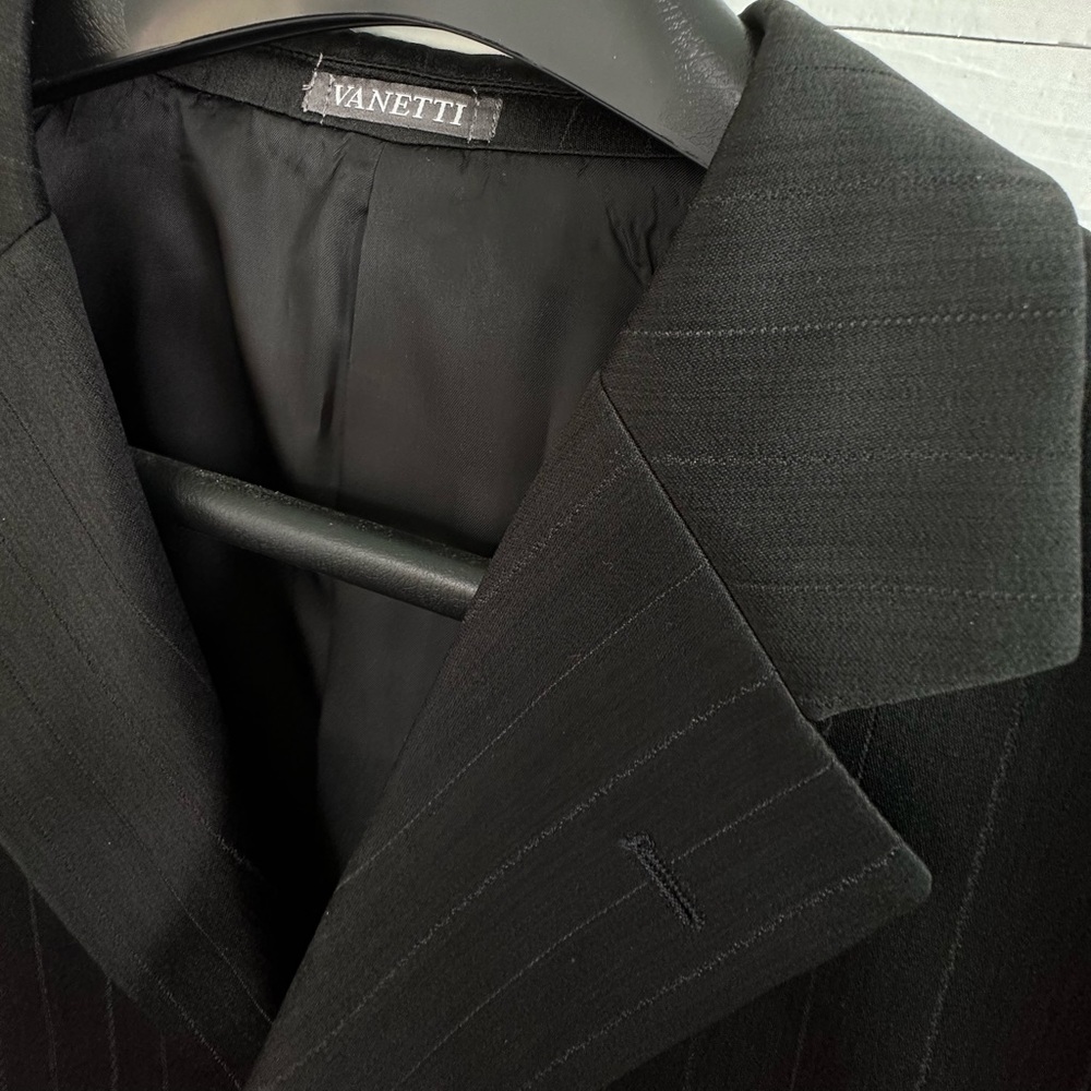Vanetti Men’s Suit Jacket Black Pinstripe 42R